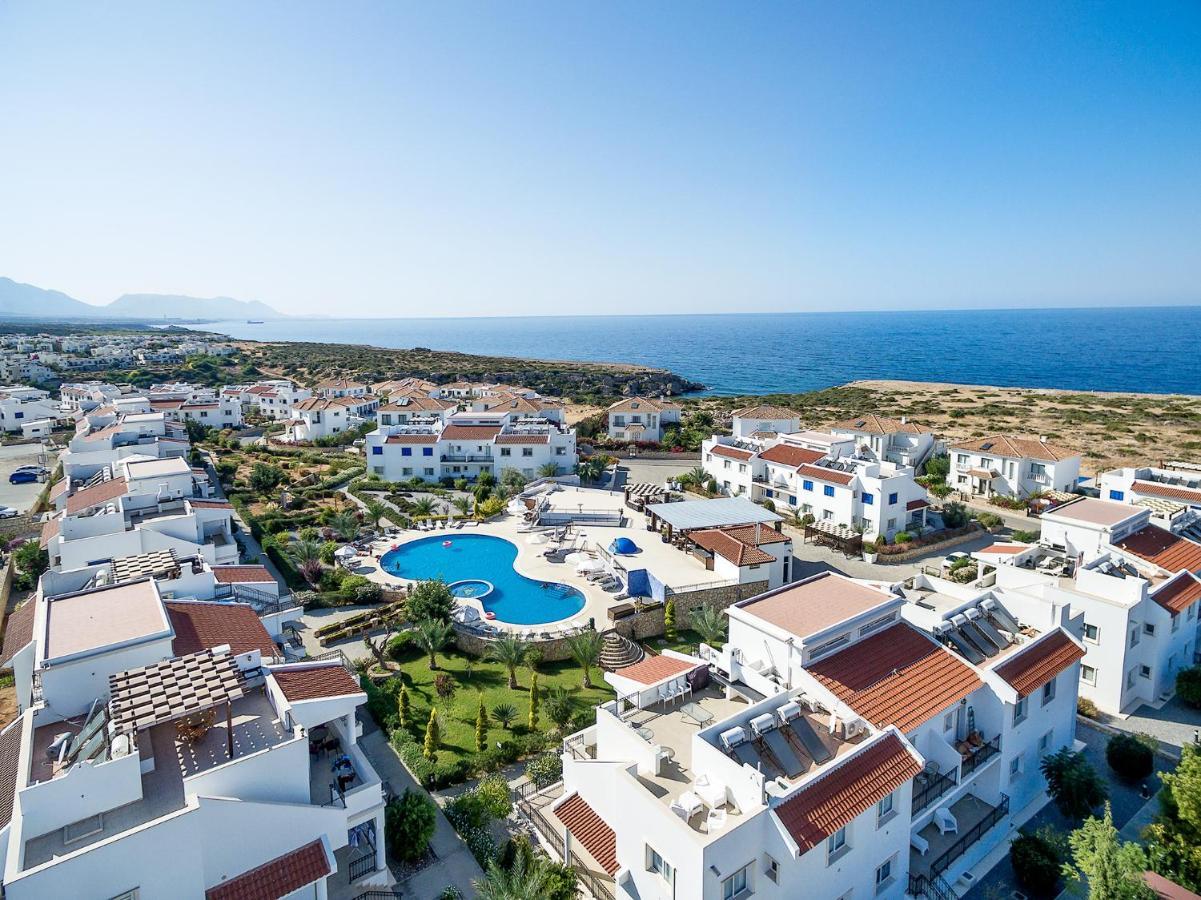 Carrington Holidays Kyrenia  Ngoại thất bức ảnh