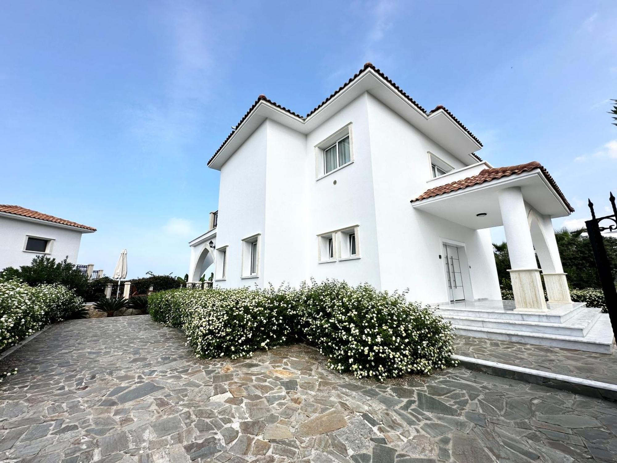 Carrington Holidays Kyrenia  Ngoại thất bức ảnh